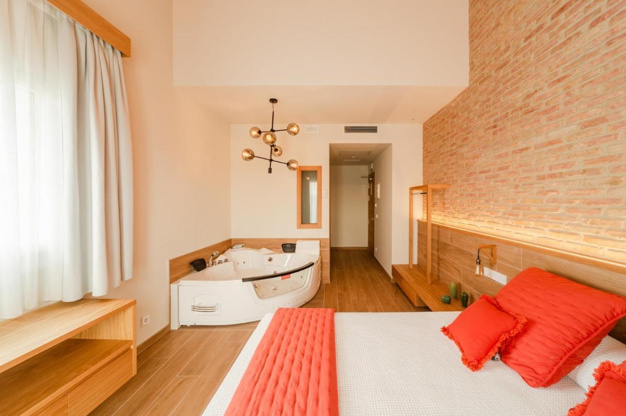 Hotel Restaurante Casa Luisa Эстелла Экстерьер фото